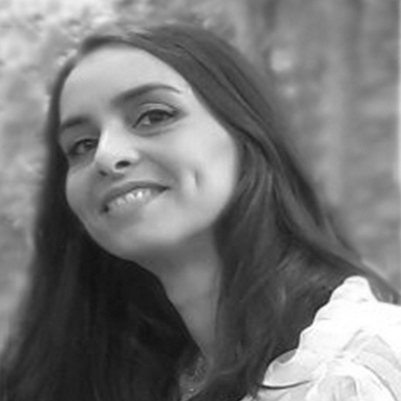 Elena Debasa